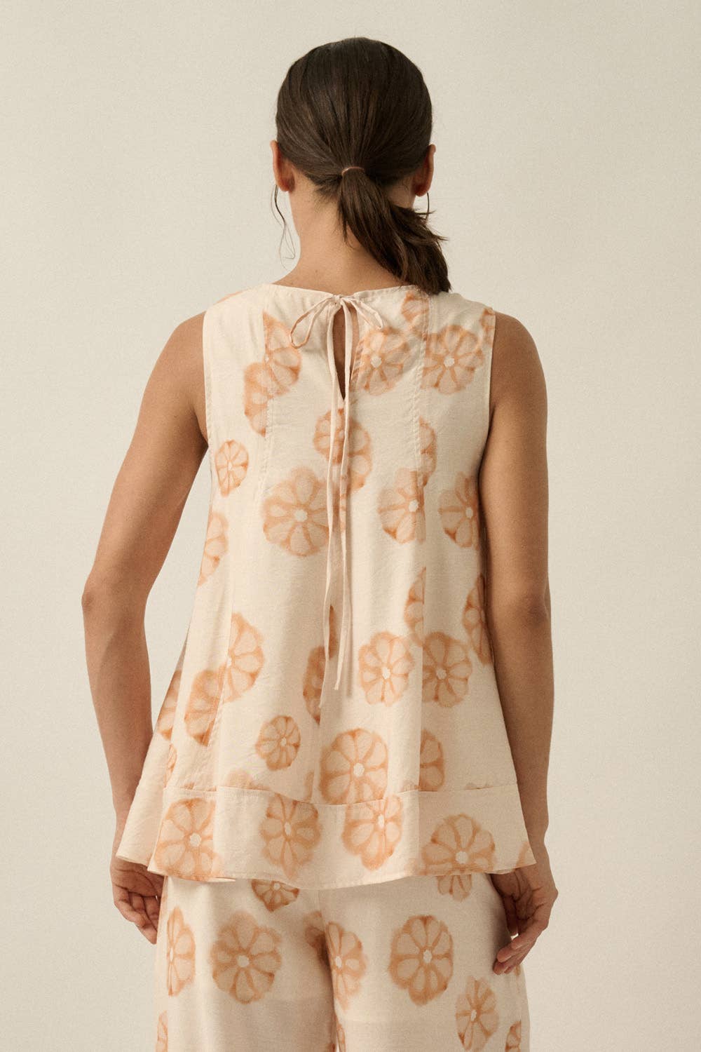 Floral-Print Sleeveless A-Line Tunic Top