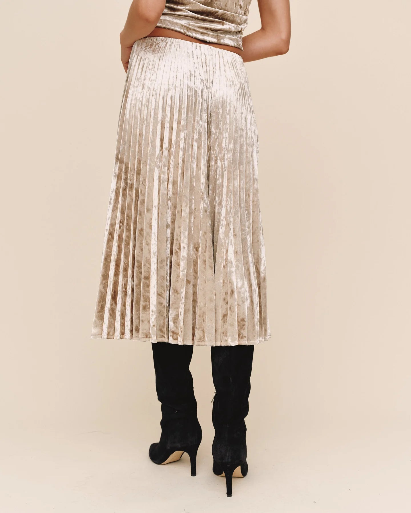 Bella Dahl Clean Waist Pleated Skirt