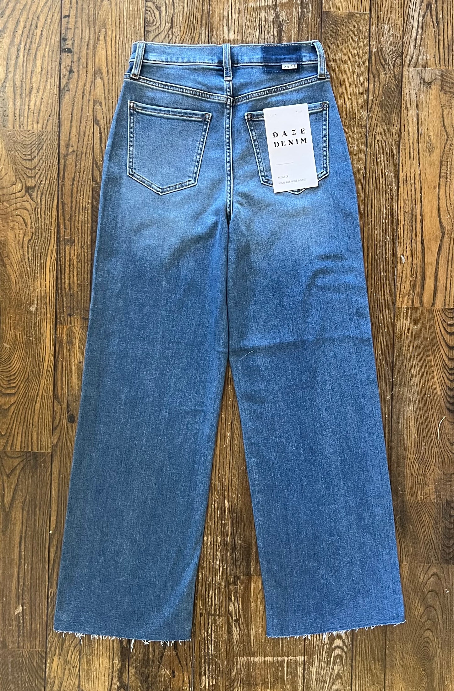 Daze Denim Pleaser High Rise Wide Ankle Jean