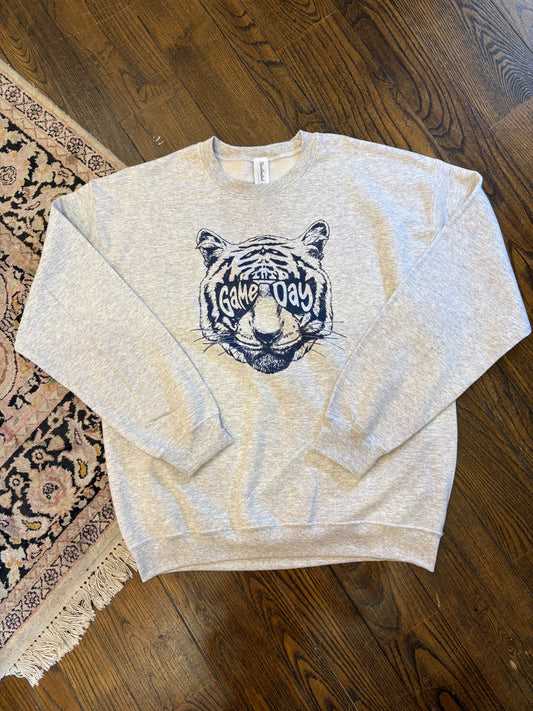Game Day Vintage Sweatshirt: Grey
