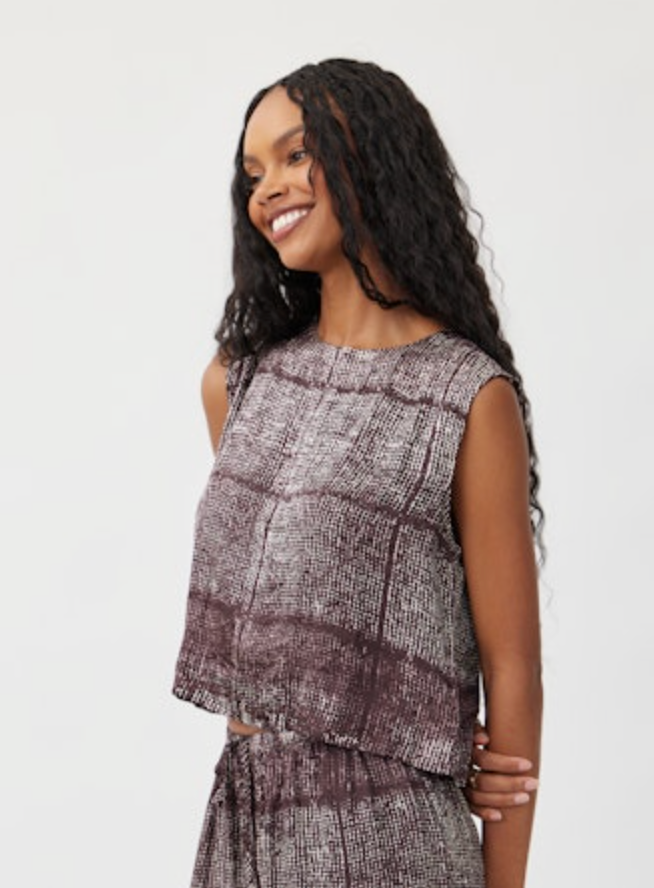 Bella Dahl Boxy Button Back Top