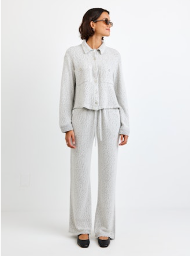 Bella Dahl Cozy Pocket Button Down