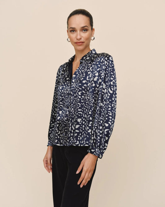 Bella Dahl Shirred Shoulder Button Down