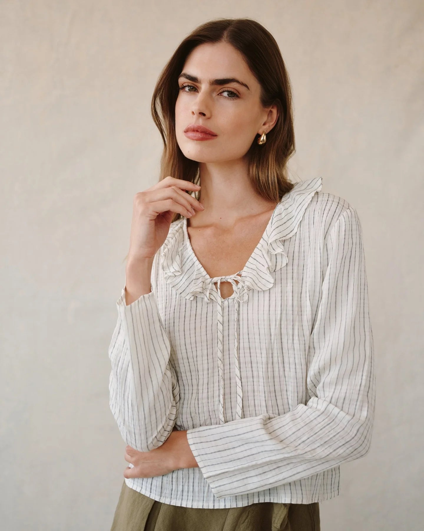 Bella Dahl Tie Ruffle Neck Top