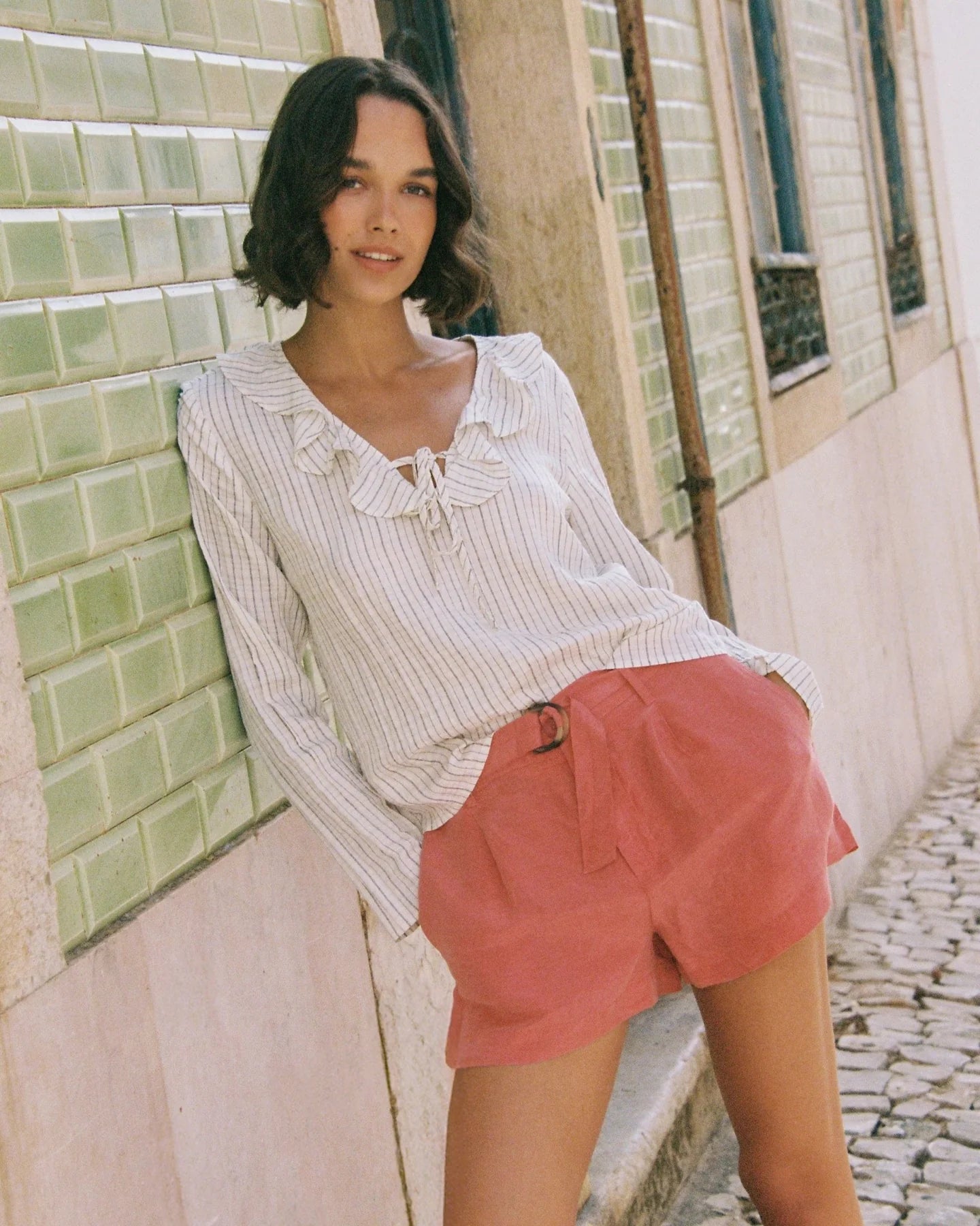 Bella Dahl Tie Ruffle Neck Top