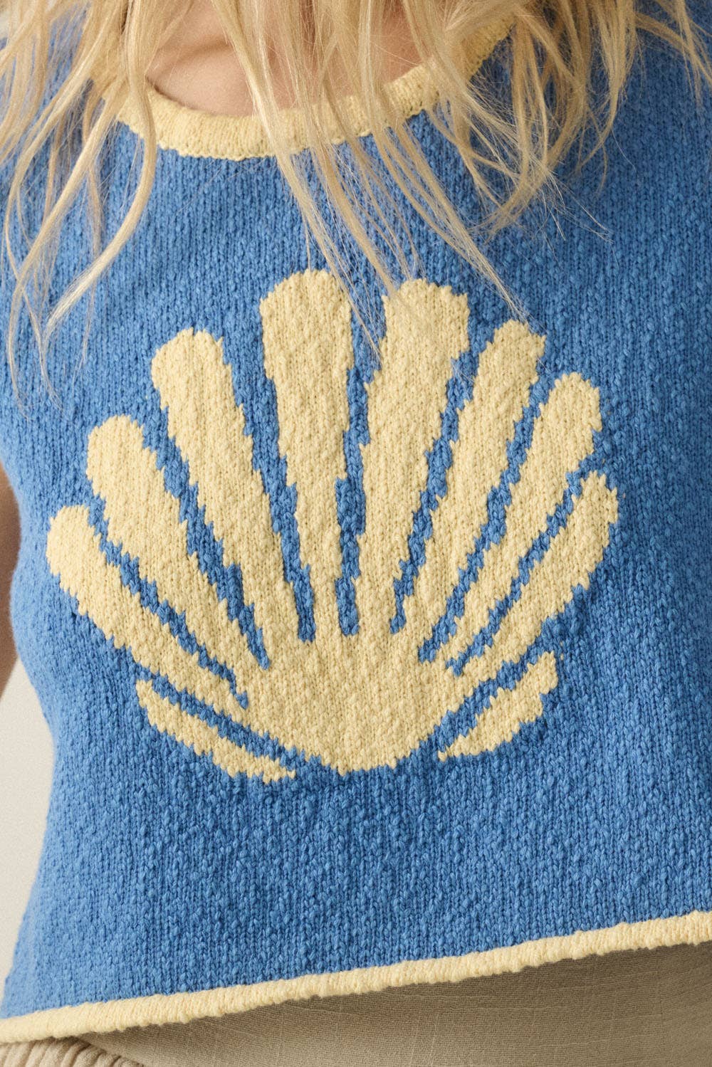 Seashell Jacquard-Knit Cropped Sweater Tank Top