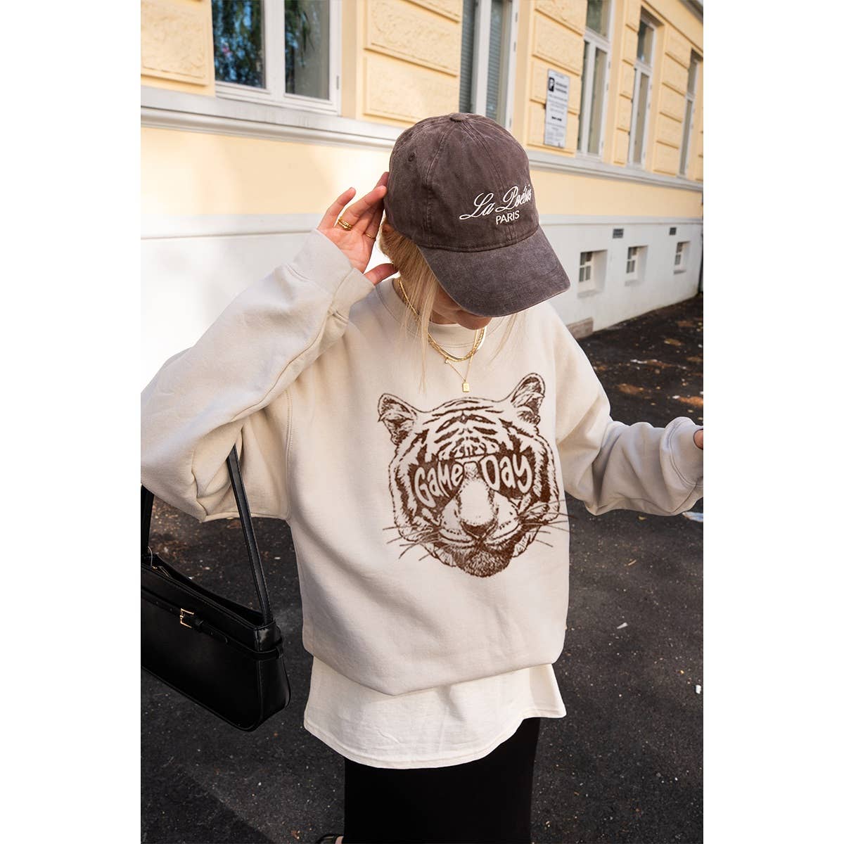 Game Day Vintage Sweatshirt: Sand/Small