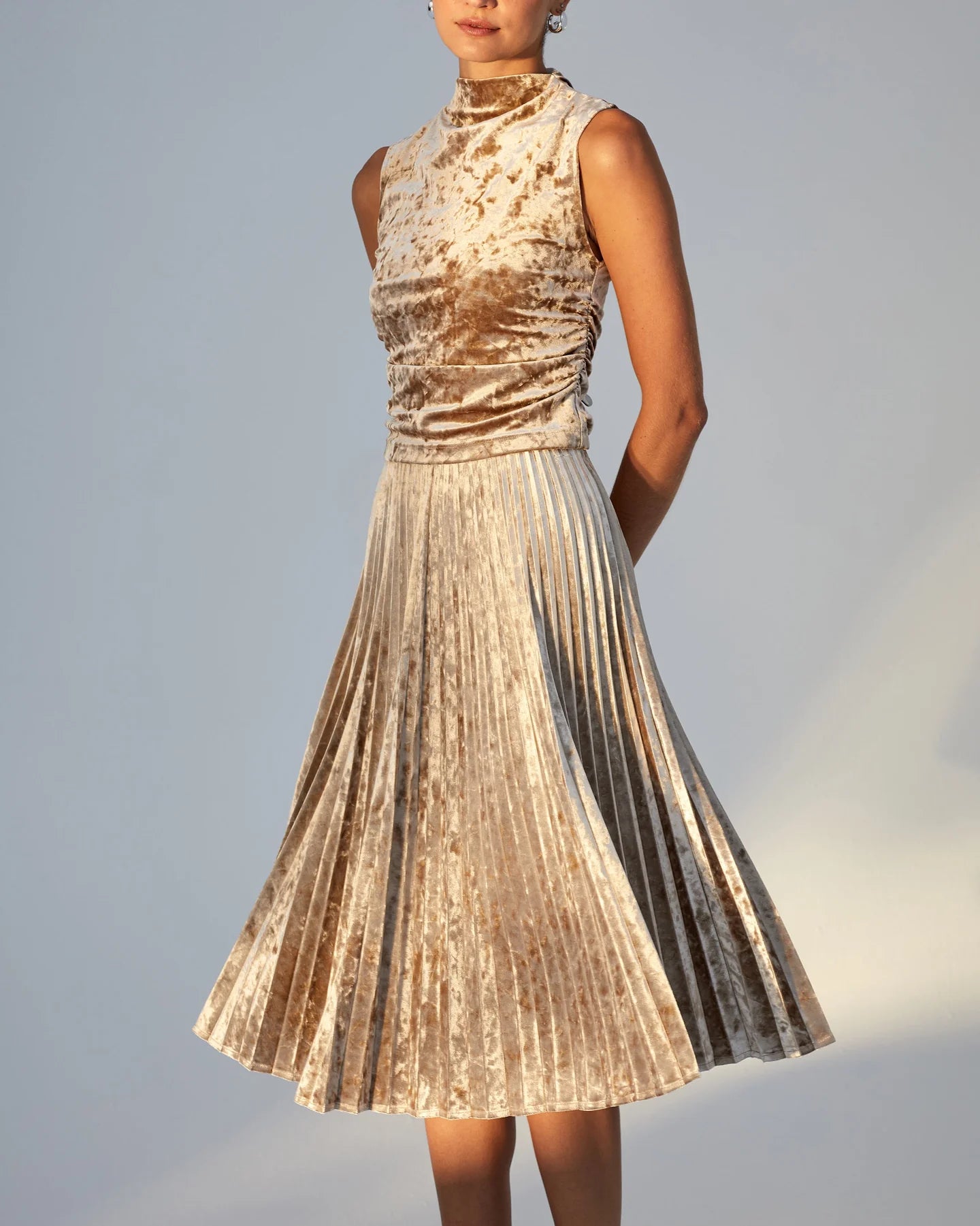 Bella Dahl Sleeveless Shirred Top