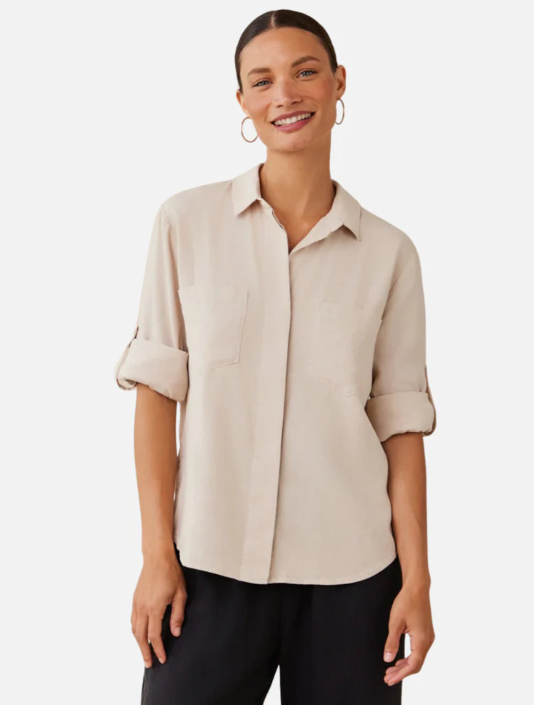 Bella Dahl Split Back Button Down