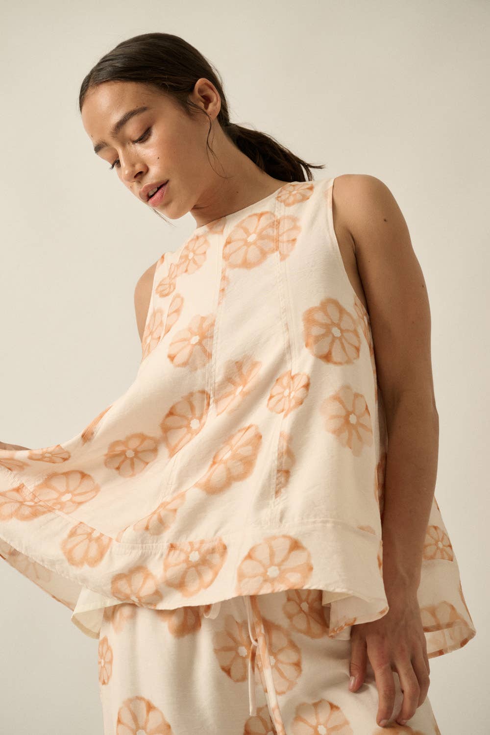 Floral-Print Sleeveless A-Line Tunic Top