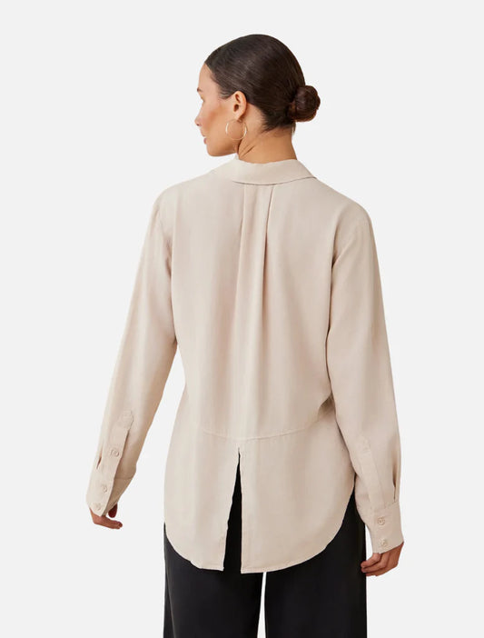 Bella Dahl Split Back Button Down