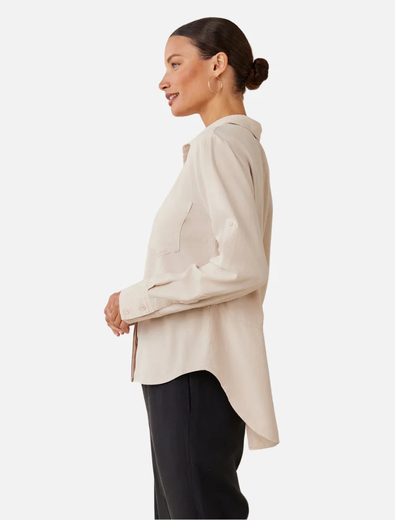 Bella Dahl Split Back Button Down