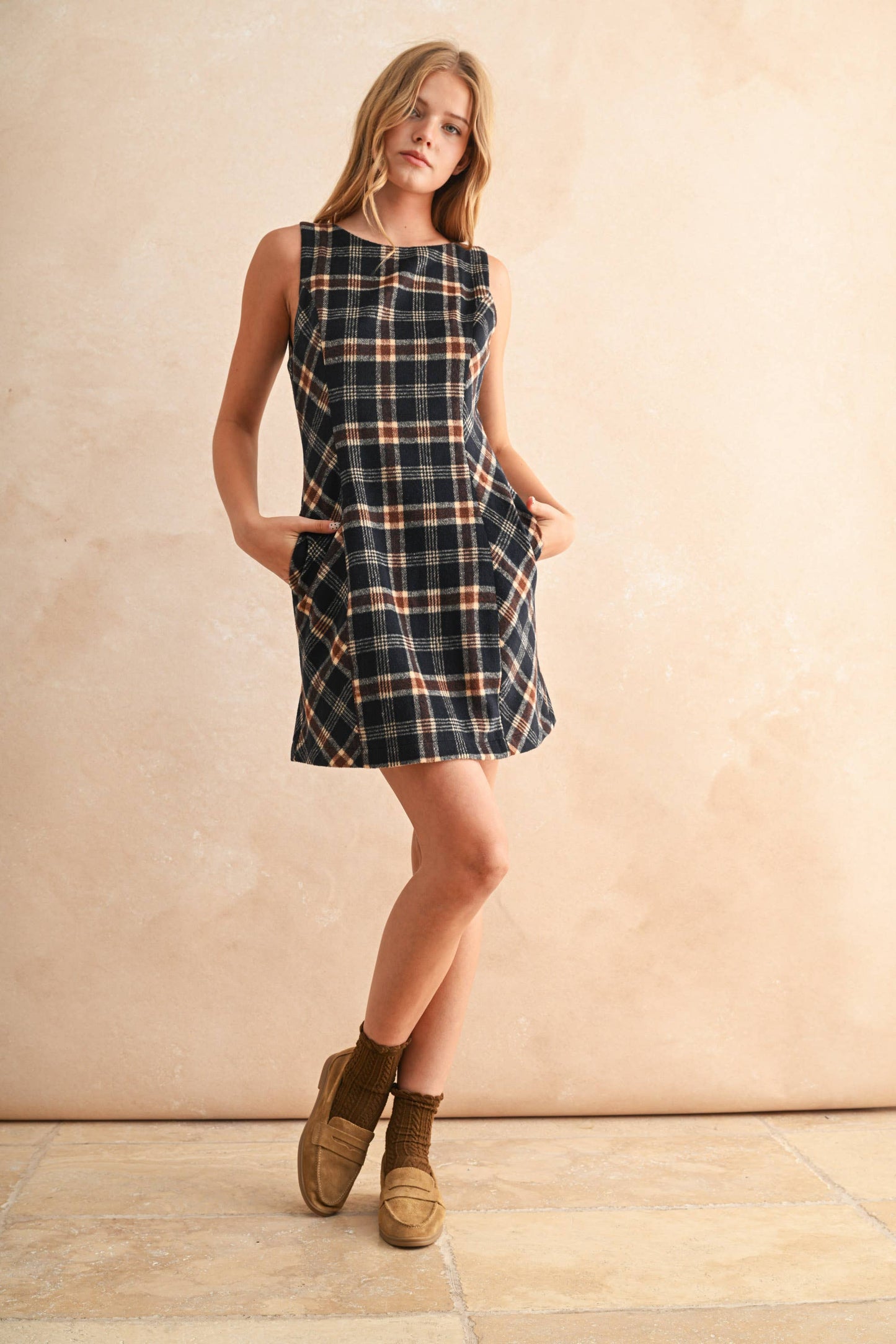 PLAID PATTERN DRESS