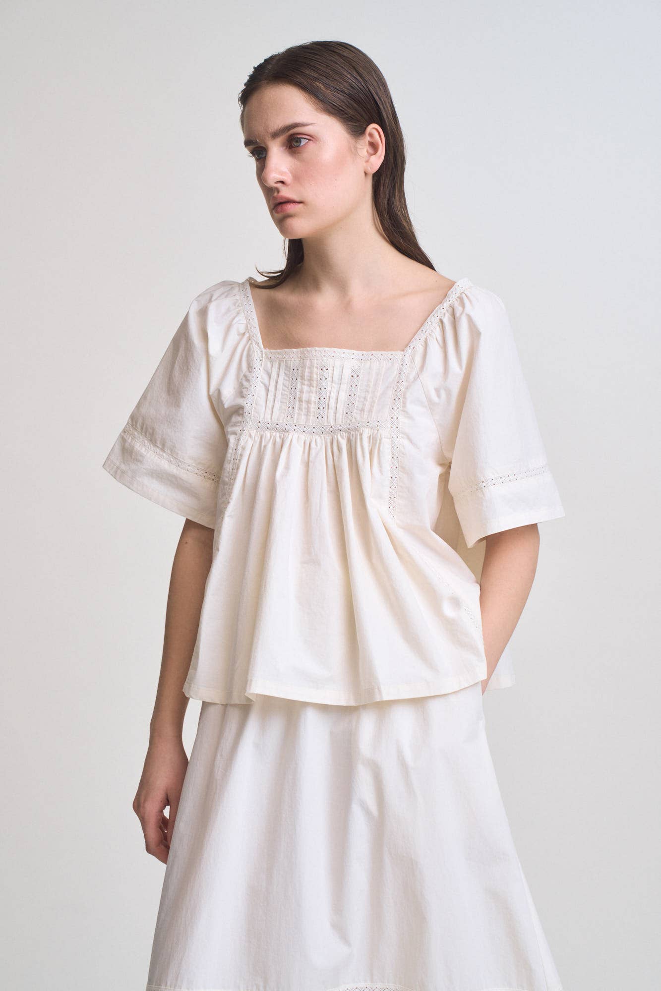 COTTON LACE TRIM BLOUSE TOP