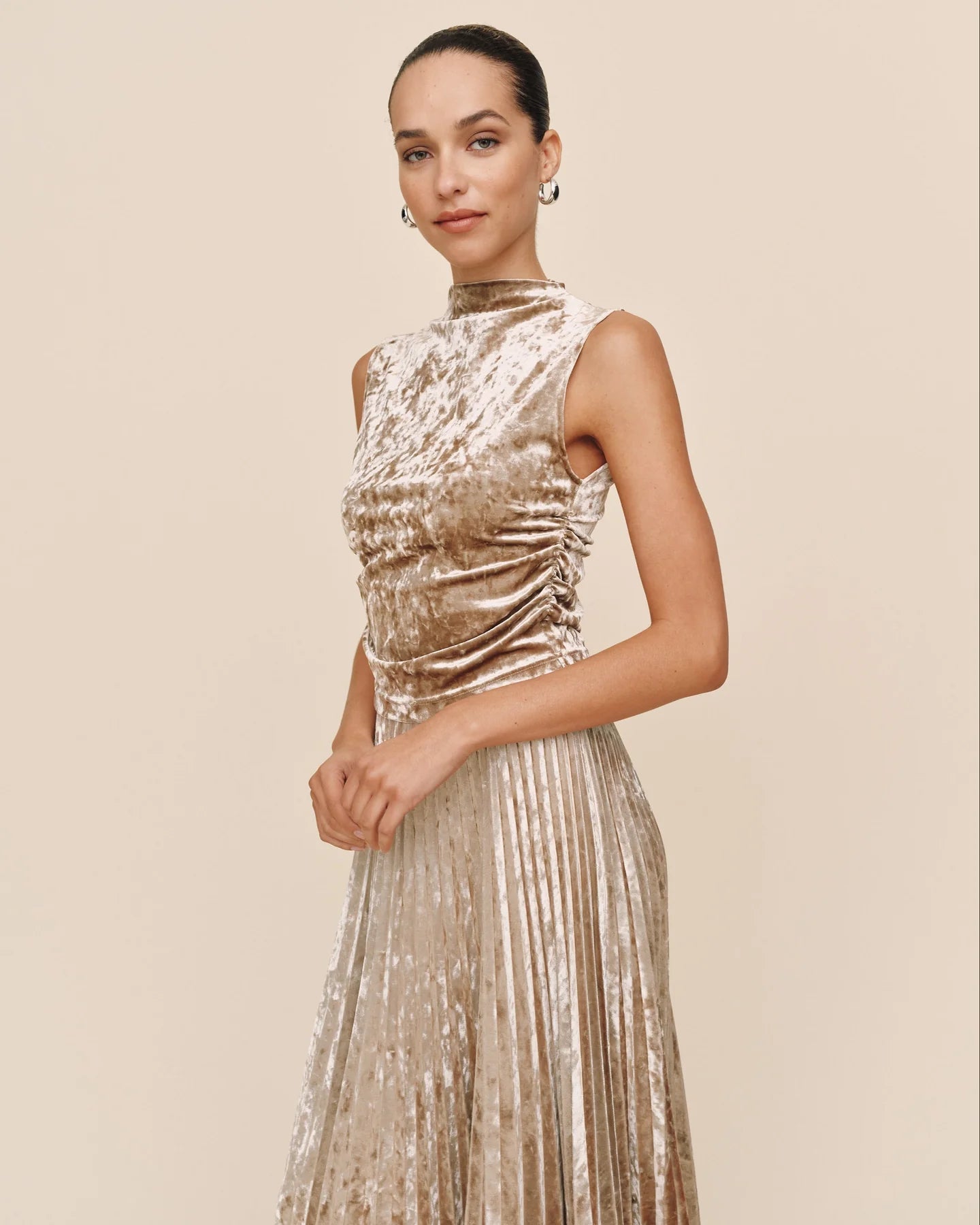 Bella Dahl Sleeveless Shirred Top