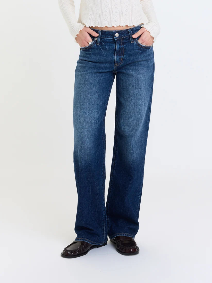 Daze Denim Keeper Low Rise Straight Jean