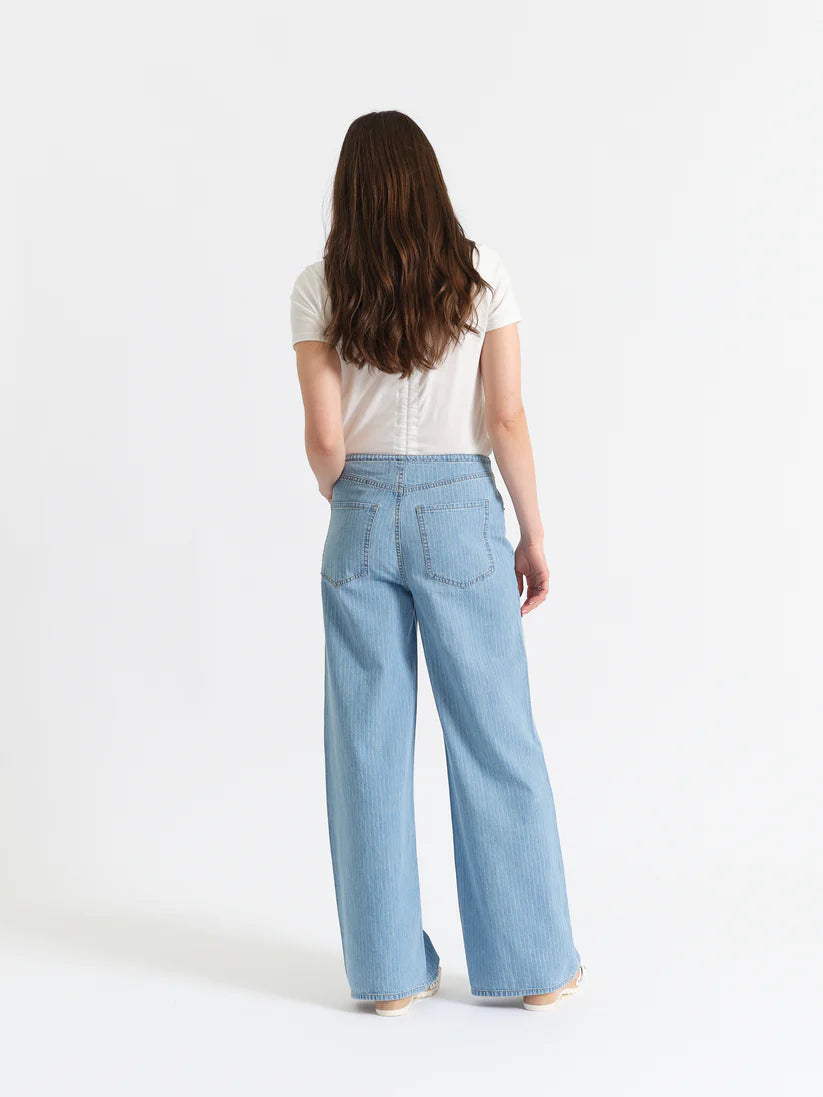 Daze Denim Madison Mid Rise Wide Leg