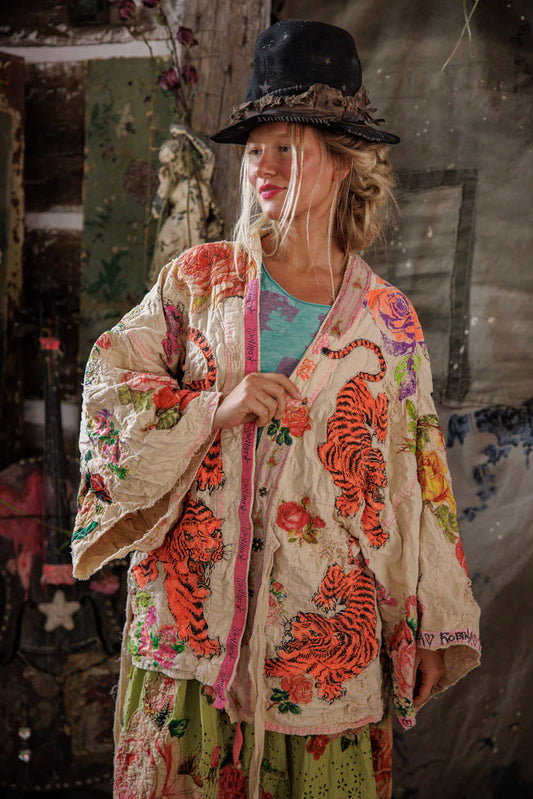 Magnolia Pearl Birch Daigo Kimono Bronze