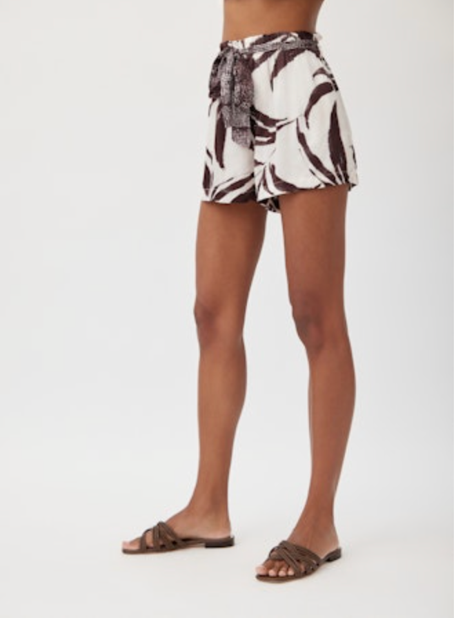 Bella Dahl Ruffle Waist Short W/ Contrast Tie