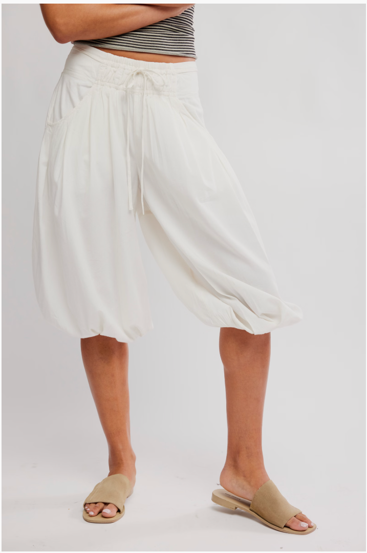 Free People Calle Balloon Crop Pull-On Pants