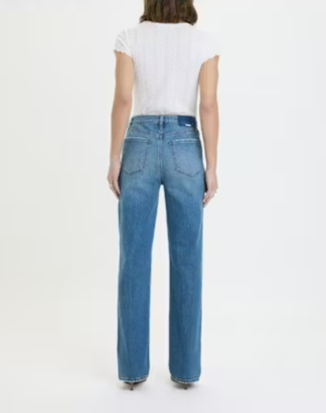 Daze Denim Sundaze High Rise Vintage Straight