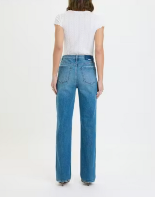 Daze Denim Sundaze High Rise Vintage Straight