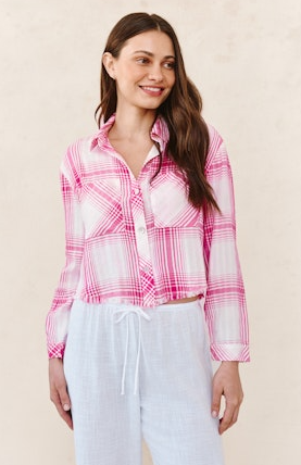 Bella Dahl Two Pocket Fray Hem Crop Shirt