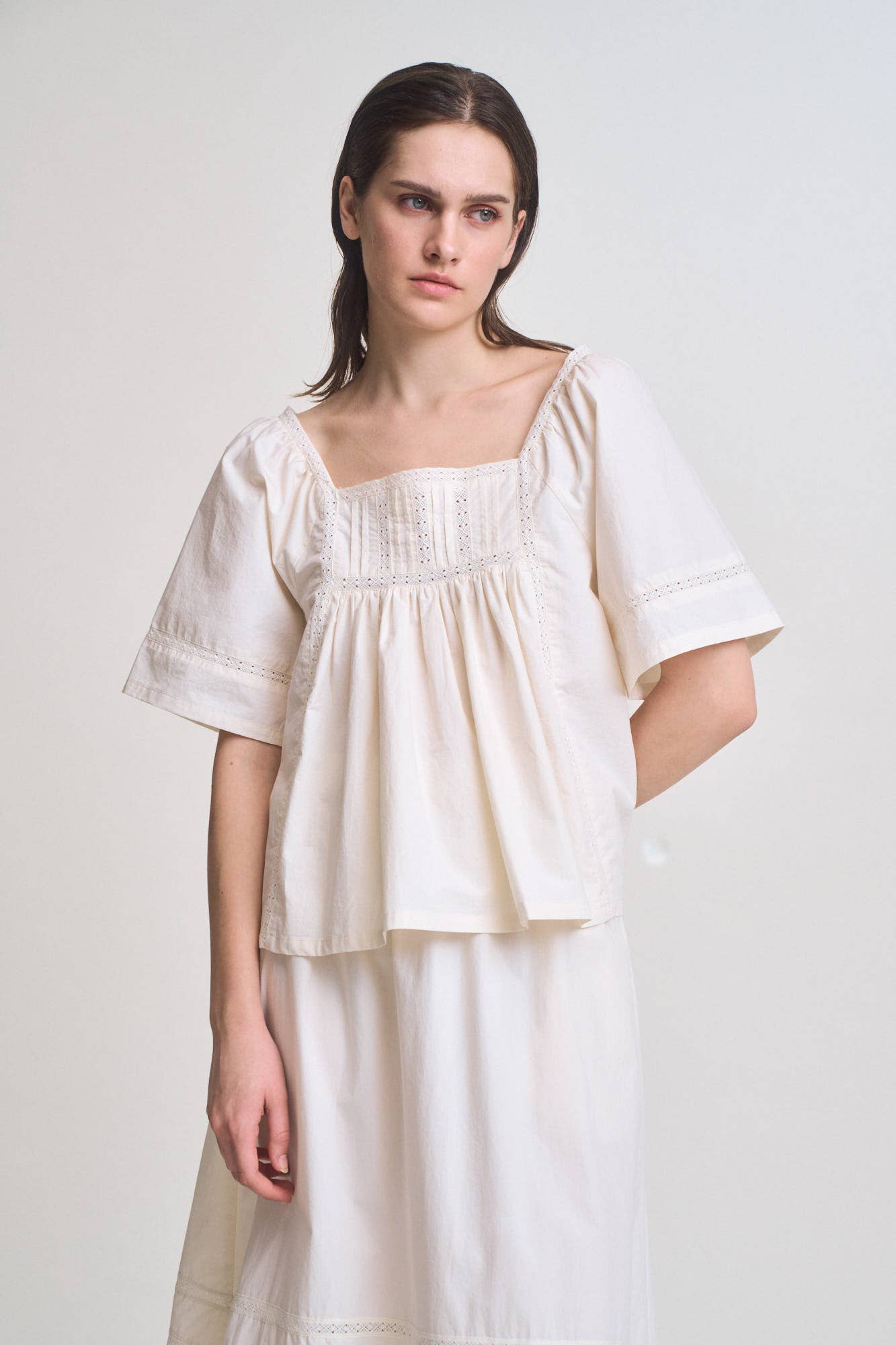 COTTON LACE TRIM BLOUSE TOP