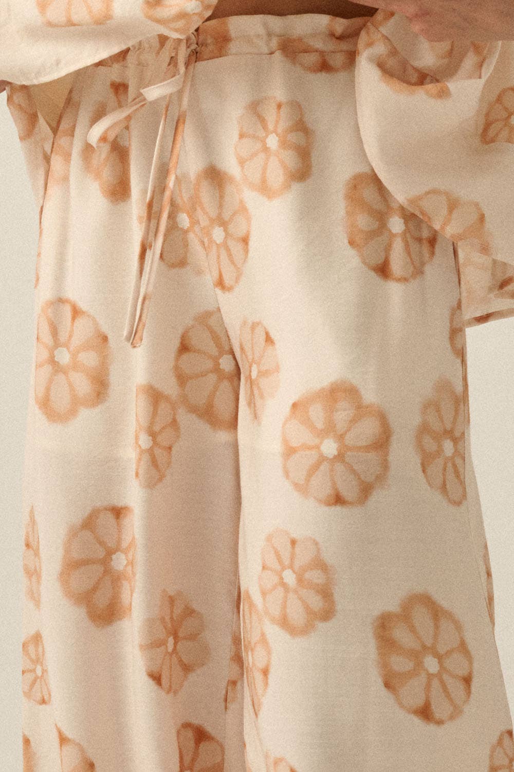 Floral-Print Wide-Leg Drawstring Pocket Pants