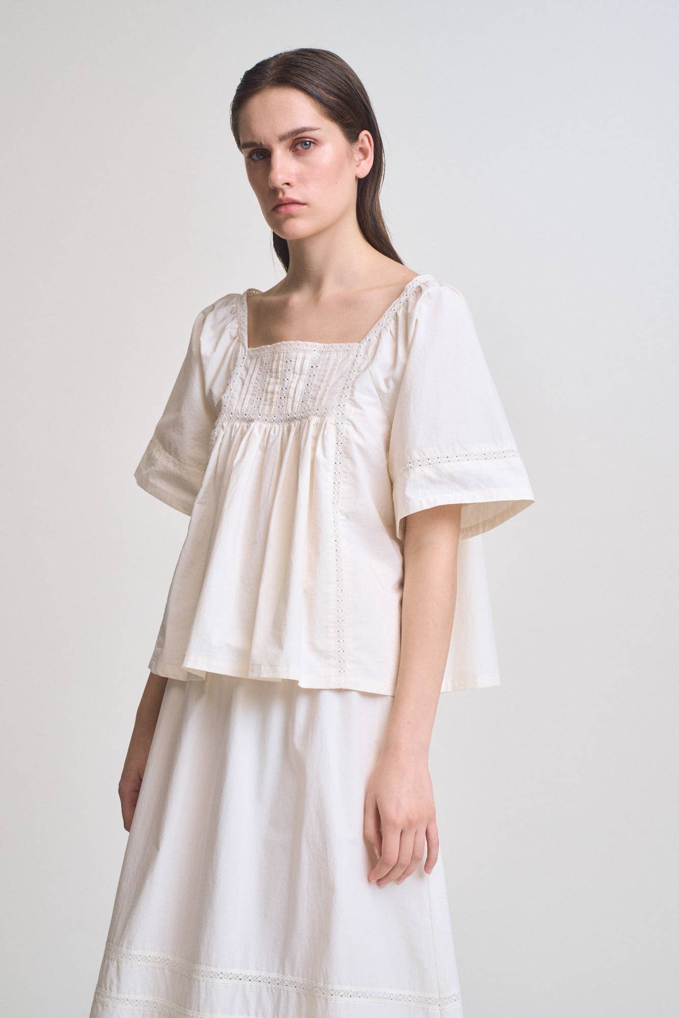 COTTON LACE TRIM BLOUSE TOP