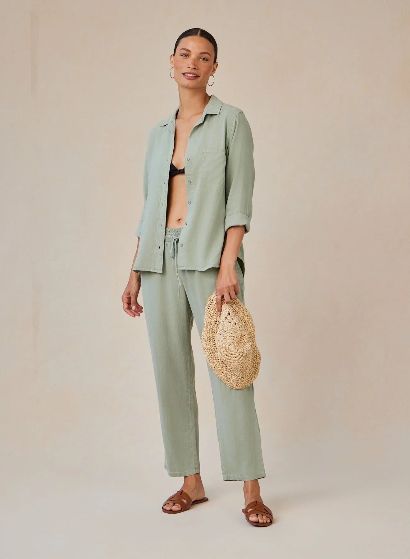 Bella Dahl Split Back Button Down